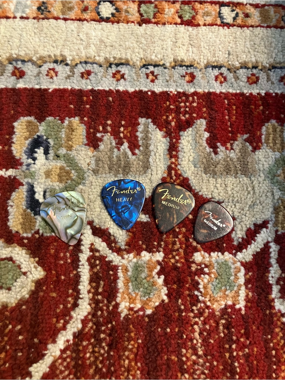 Fender Guitar Picks Lot Of 4 Vintage